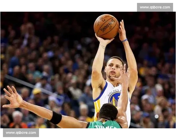 三分投篮技术演进与战术价值解析及现代篮球比赛中的关键作用研究