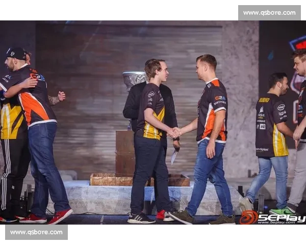 精彩对决：棒球赛场上的逆袭与荣耀，见证极限运动的激烈碰撞与奋斗精神